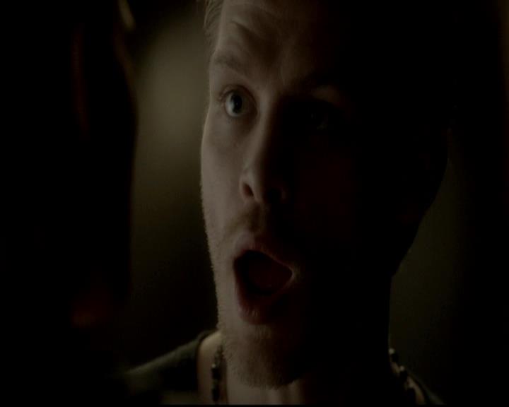 VampireDiariesWorld-dot-org_4x04TheFive1506.jpg