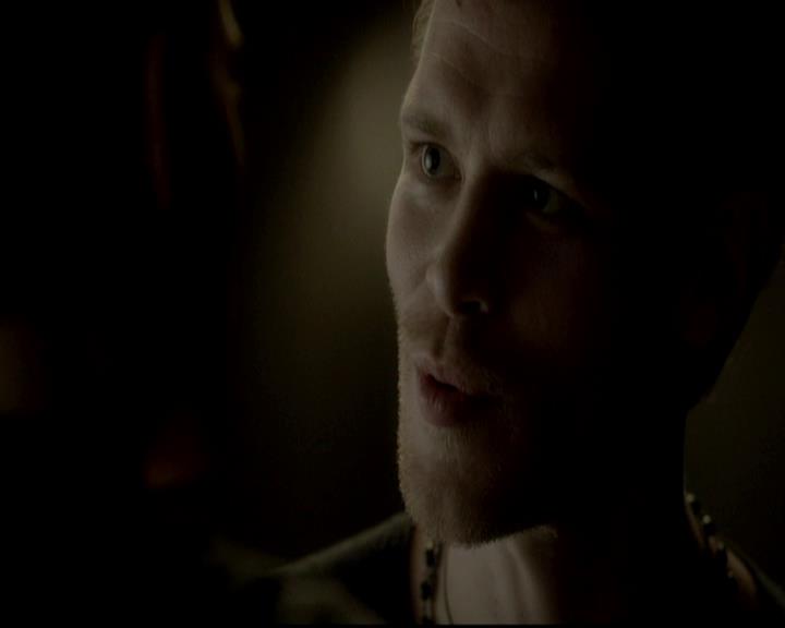 VampireDiariesWorld-dot-org_4x04TheFive1517.jpg