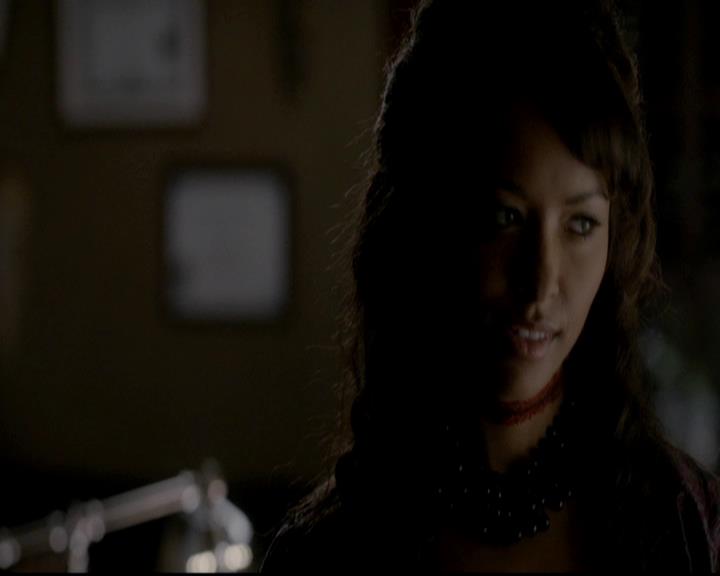 VampireDiariesWorld-dot-org_4x04TheFive1528.jpg