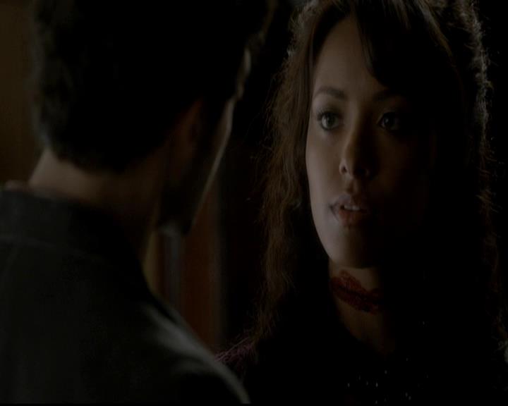 VampireDiariesWorld-dot-org_4x04TheFive1550.jpg
