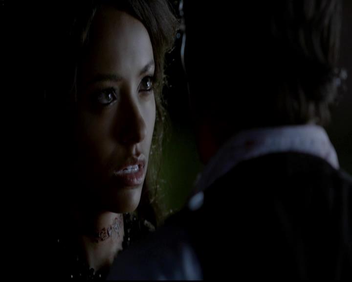 VampireDiariesWorld-dot-org_4x04TheFive1808.jpg