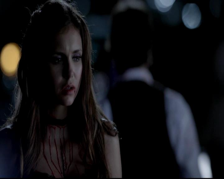 VampireDiariesWorld-dot-org_4x04TheFive1822.jpg