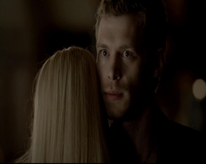 VampireDiariesWorld-dot-org_4x04TheFive2043.jpg