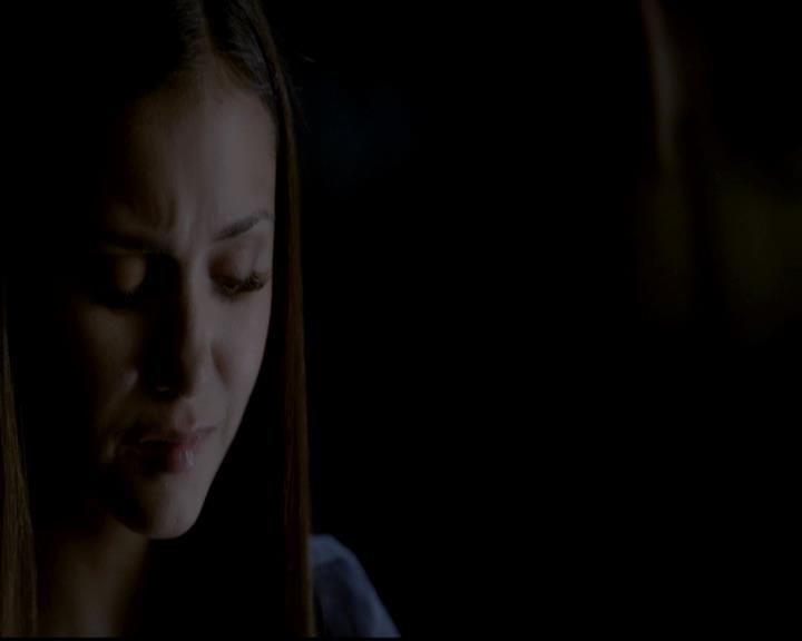 VampireDiariesWorld-dot-org_4x04TheFive2202.jpg