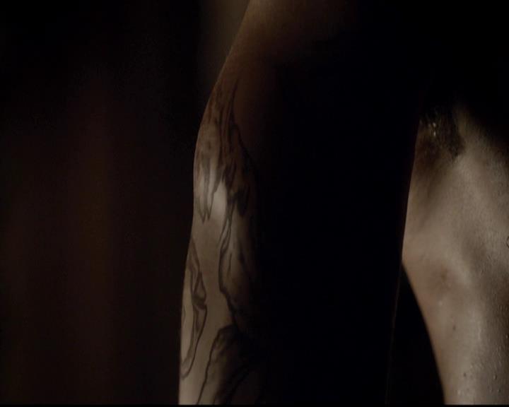 VampireDiariesWorld-dot-org_4x04TheFive2257.jpg