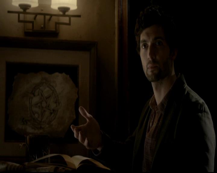 VampireDiariesWorld-dot-org_4x04TheFive2279.jpg