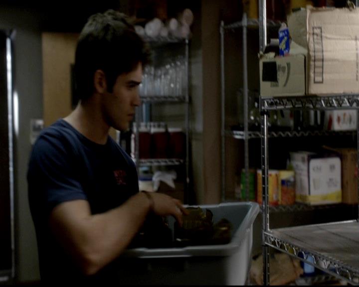 VampireDiariesWorld-dot-org_4x05TheKiller0102.jpg