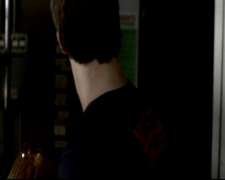 VampireDiariesWorld-dot-org_4x05TheKiller0105.jpg