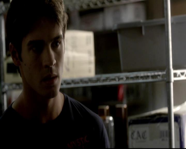 VampireDiariesWorld-dot-org_4x05TheKiller0116.jpg