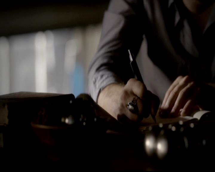 VampireDiariesWorld-dot-org_4x05TheKiller0177.jpg