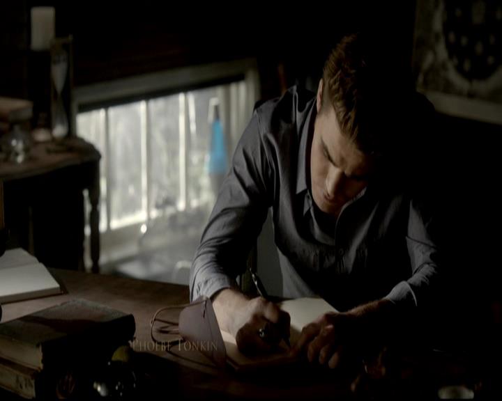 VampireDiariesWorld-dot-org_4x05TheKiller0180.jpg