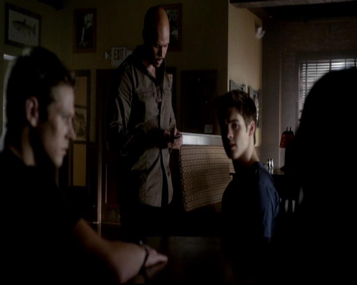 VampireDiariesWorld-dot-org_4x05TheKiller0409.jpg