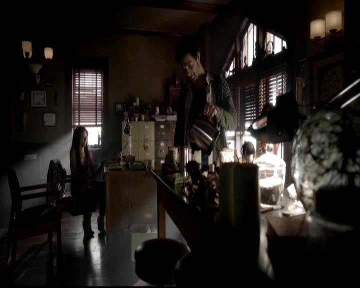 VampireDiariesWorld-dot-org_4x05TheKiller0533.jpg