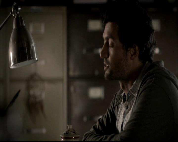 VampireDiariesWorld-dot-org_4x05TheKiller0554.jpg