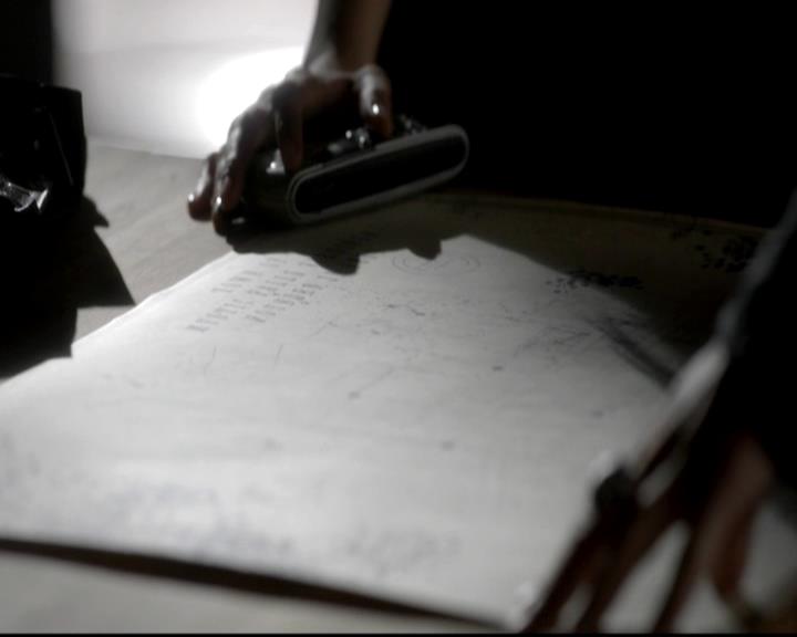 VampireDiariesWorld-dot-org_4x05TheKiller0668.jpg