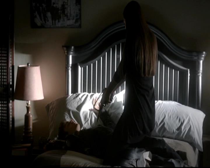 VampireDiariesWorld-dot-org_4x05TheKiller0729.jpg