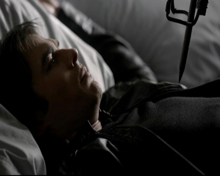 VampireDiariesWorld-dot-org_4x05TheKiller0734.jpg