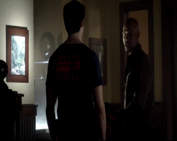 VampireDiariesWorld-dot-org_4x05TheKiller0823.jpg