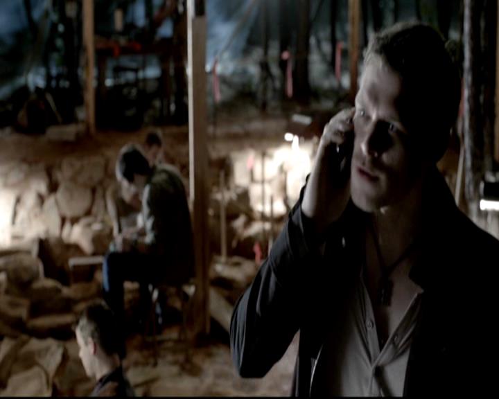 VampireDiariesWorld-dot-org_4x05TheKiller1074.jpg