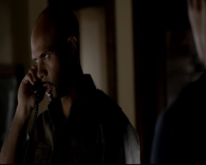 VampireDiariesWorld-dot-org_4x05TheKiller1114.jpg