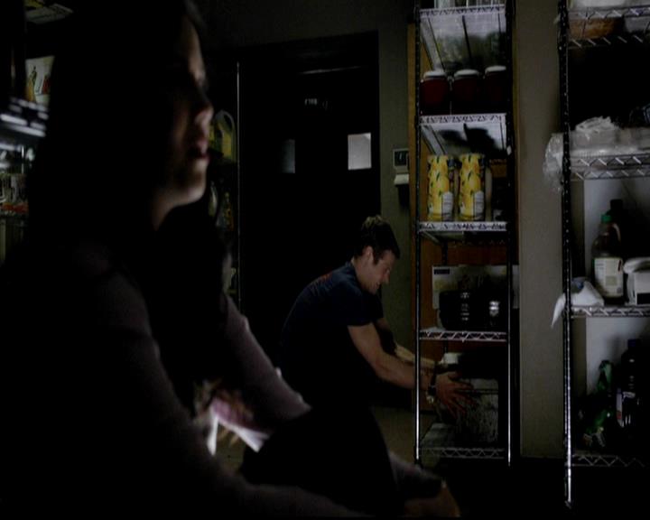 VampireDiariesWorld-dot-org_4x05TheKiller1130.jpg
