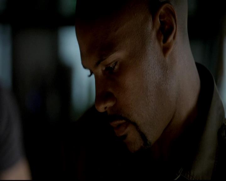 VampireDiariesWorld-dot-org_4x05TheKiller1238.jpg