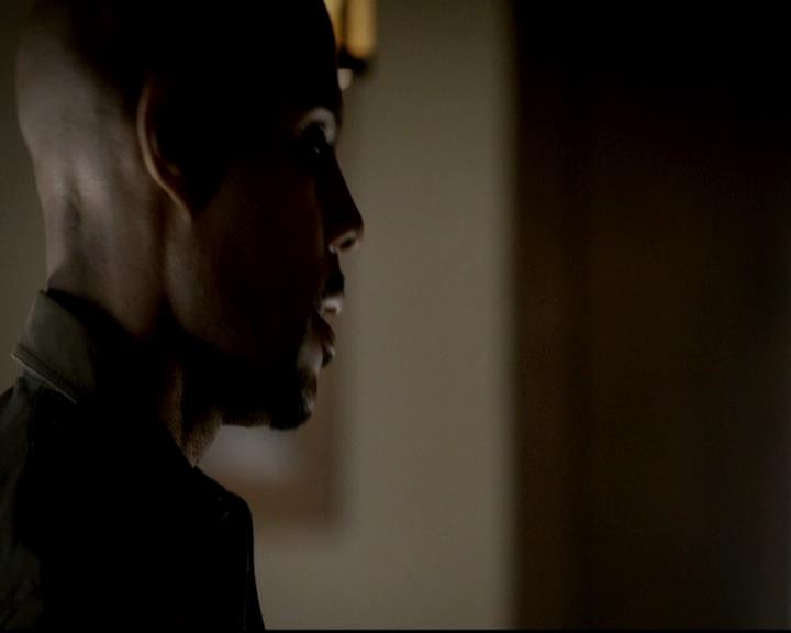 VampireDiariesWorld-dot-org_4x05TheKiller1245.jpg