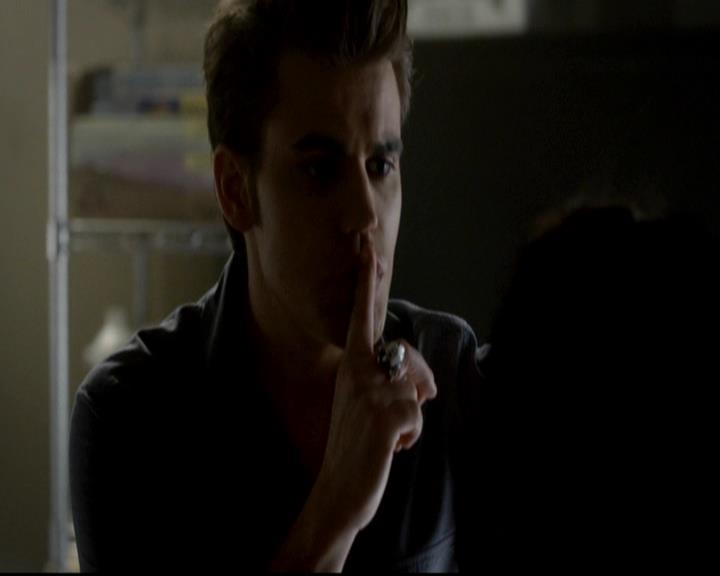 VampireDiariesWorld-dot-org_4x05TheKiller1304.jpg