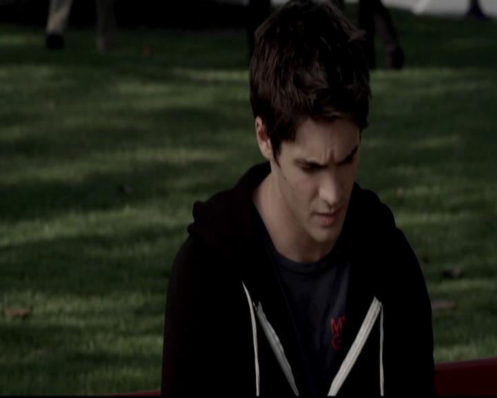 VampireDiariesWorld-dot-org_4x05TheKiller2000.jpg
