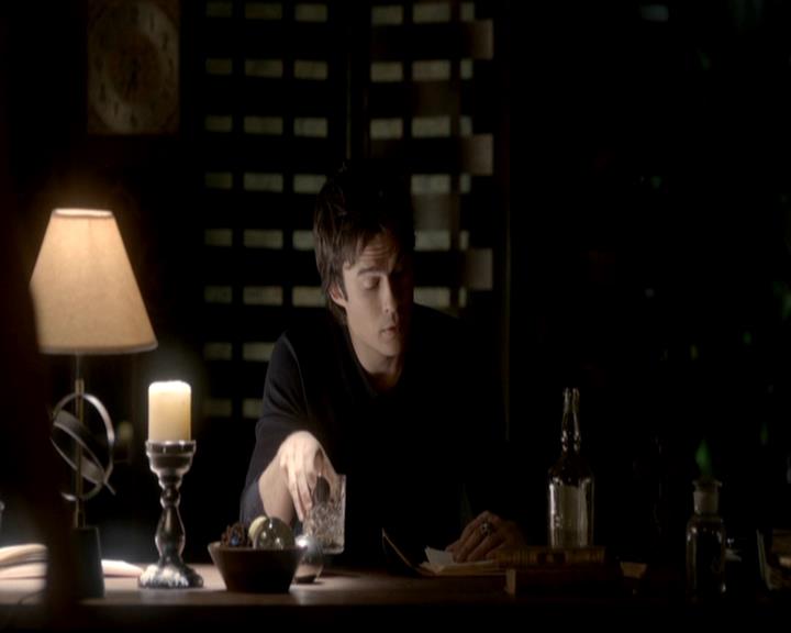 VampireDiariesWorld-dot-org_4x05TheKiller2093.jpg