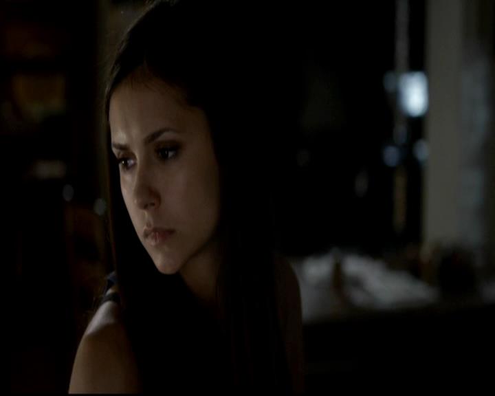 VampireDiariesWorld-dot-org_4x06WeAllGoALittleMadSometimes0036.jpg