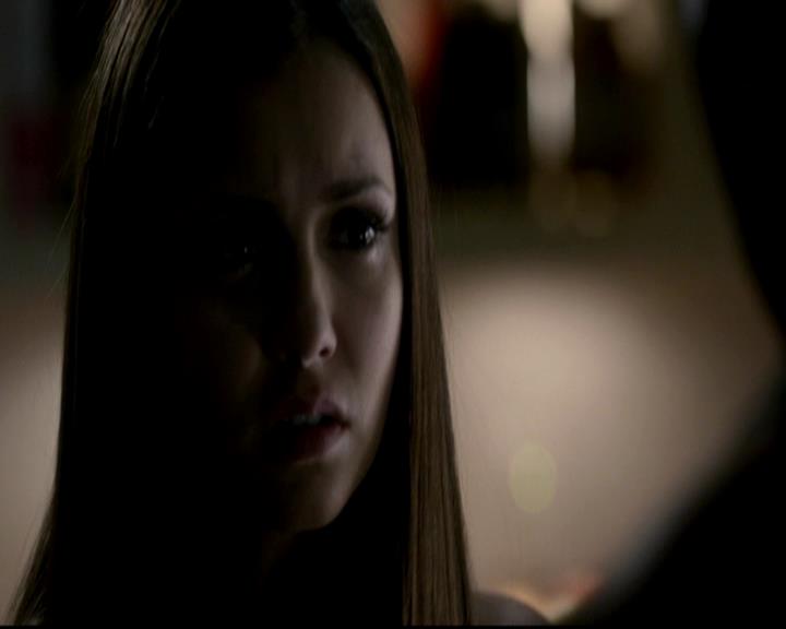 VampireDiariesWorld-dot-org_4x06WeAllGoALittleMadSometimes0055.jpg