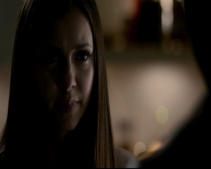 VampireDiariesWorld-dot-org_4x06WeAllGoALittleMadSometimes0061.jpg