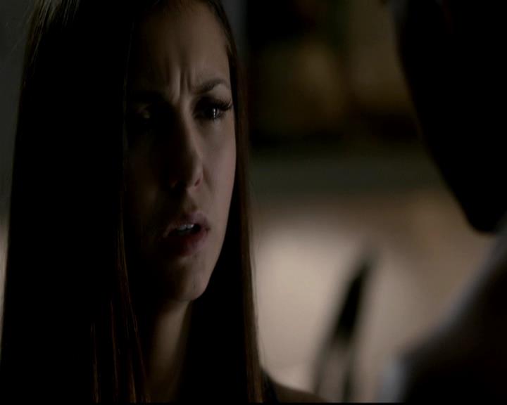 VampireDiariesWorld-dot-org_4x06WeAllGoALittleMadSometimes0073.jpg