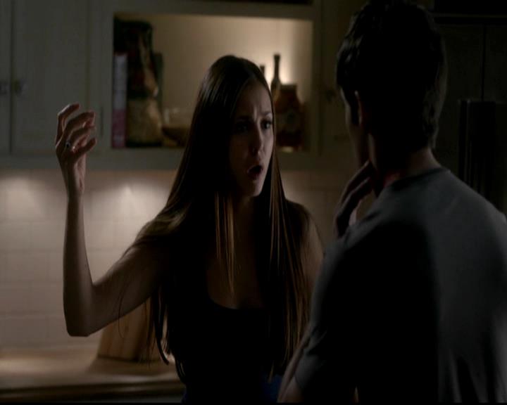 VampireDiariesWorld-dot-org_4x06WeAllGoALittleMadSometimes0099.jpg