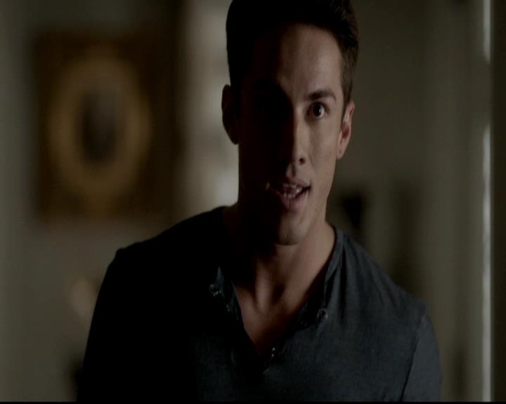 VampireDiariesWorld-dot-org_4x06WeAllGoALittleMadSometimes0216.jpg