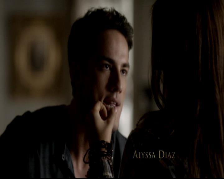 VampireDiariesWorld-dot-org_4x06WeAllGoALittleMadSometimes0231.jpg