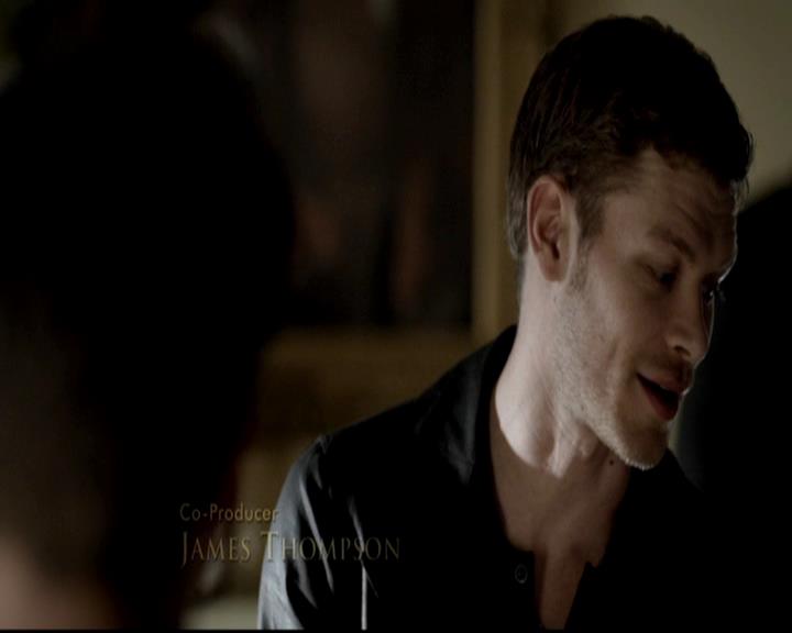 VampireDiariesWorld-dot-org_4x06WeAllGoALittleMadSometimes0253.jpg