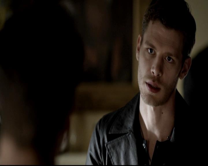 VampireDiariesWorld-dot-org_4x06WeAllGoALittleMadSometimes0260.jpg