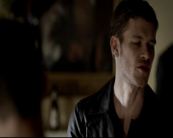 VampireDiariesWorld-dot-org_4x06WeAllGoALittleMadSometimes0265.jpg