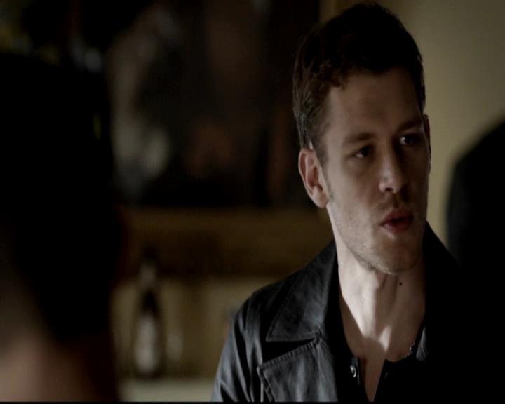 VampireDiariesWorld-dot-org_4x06WeAllGoALittleMadSometimes0266.jpg