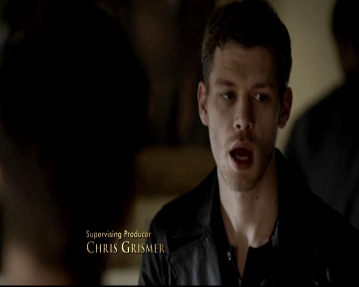 VampireDiariesWorld-dot-org_4x06WeAllGoALittleMadSometimes0271.jpg