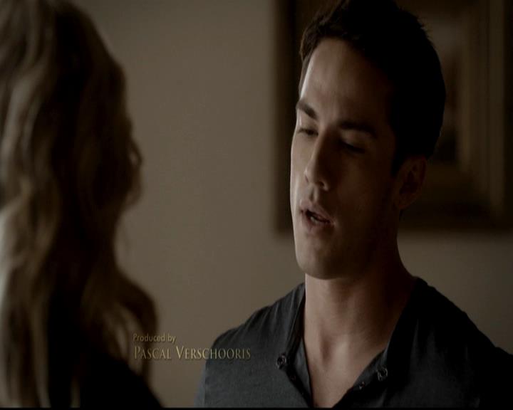 VampireDiariesWorld-dot-org_4x06WeAllGoALittleMadSometimes0287.jpg