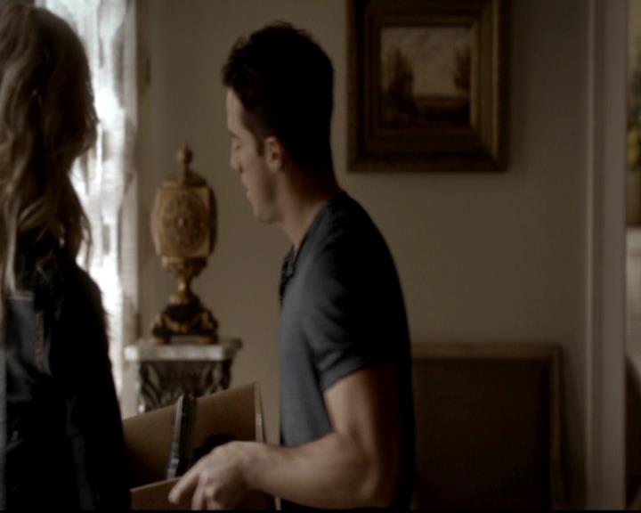 VampireDiariesWorld-dot-org_4x06WeAllGoALittleMadSometimes0293.jpg