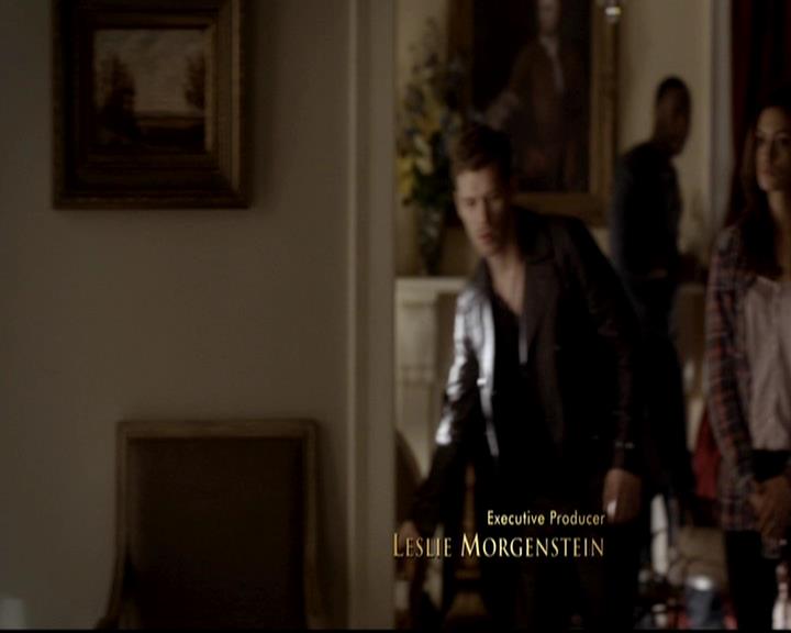 VampireDiariesWorld-dot-org_4x06WeAllGoALittleMadSometimes0294.jpg