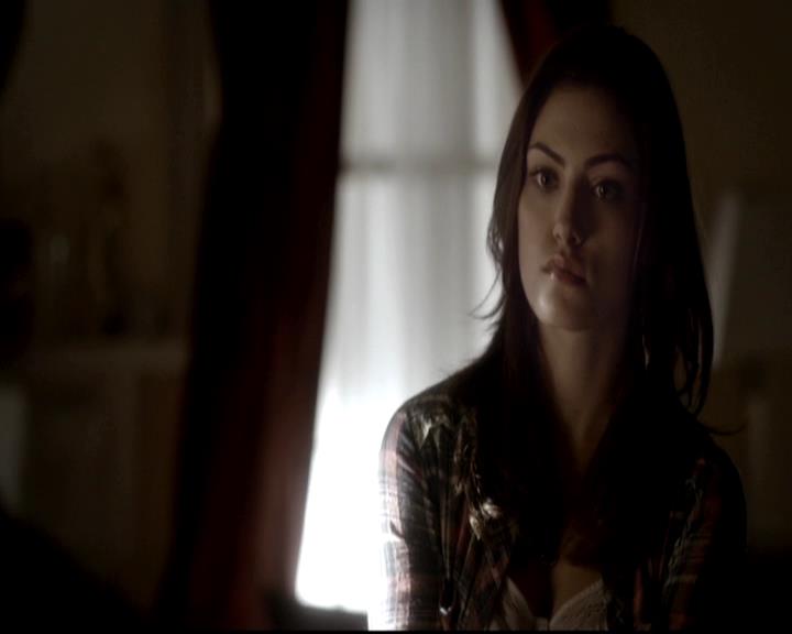 VampireDiariesWorld-dot-org_4x06WeAllGoALittleMadSometimes0297.jpg