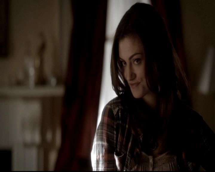 VampireDiariesWorld-dot-org_4x06WeAllGoALittleMadSometimes0336.jpg