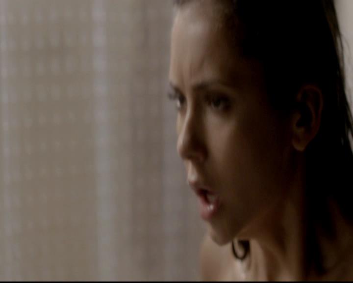 VampireDiariesWorld-dot-org_4x06WeAllGoALittleMadSometimes0365.jpg