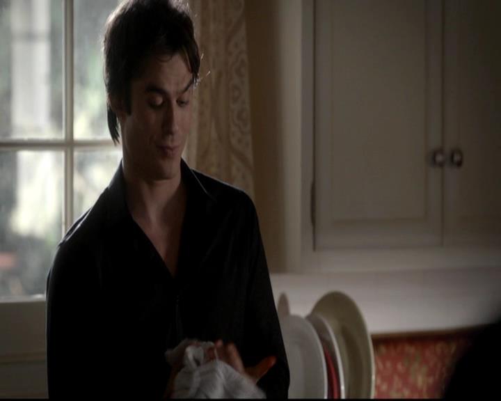 VampireDiariesWorld-dot-org_4x06WeAllGoALittleMadSometimes0382.jpg