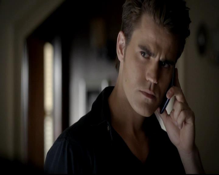 VampireDiariesWorld-dot-org_4x06WeAllGoALittleMadSometimes0426.jpg